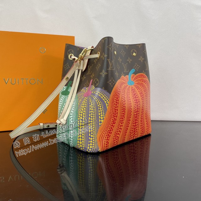 Lv路易威登專櫃新款NéoNoé手袋 LV草間彌生合作系列南瓜圖案肩背水桶包 ydh5000